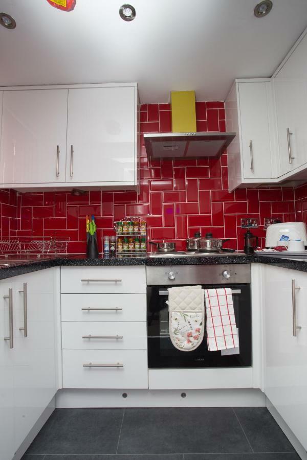 Clifton Bespoke Serviced Apartments Лідс Екстер'єр фото